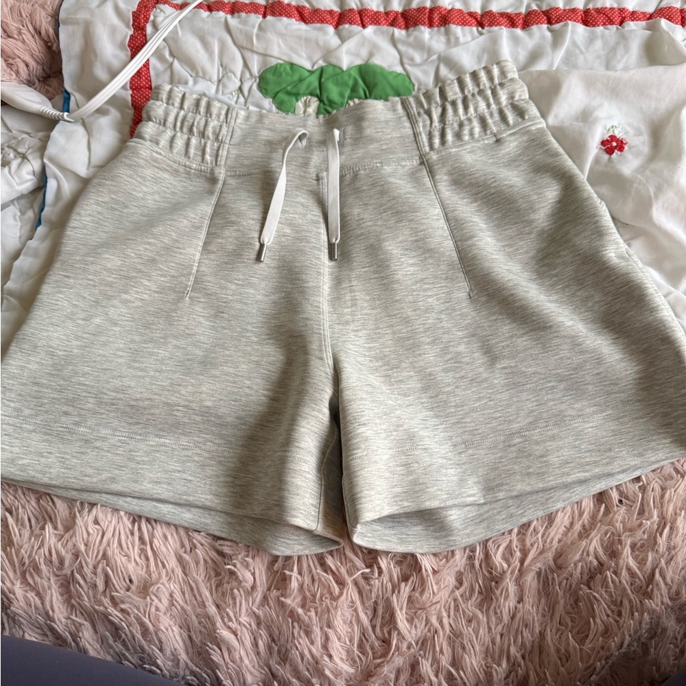Soft Ambitions High Rise 4” Shorts